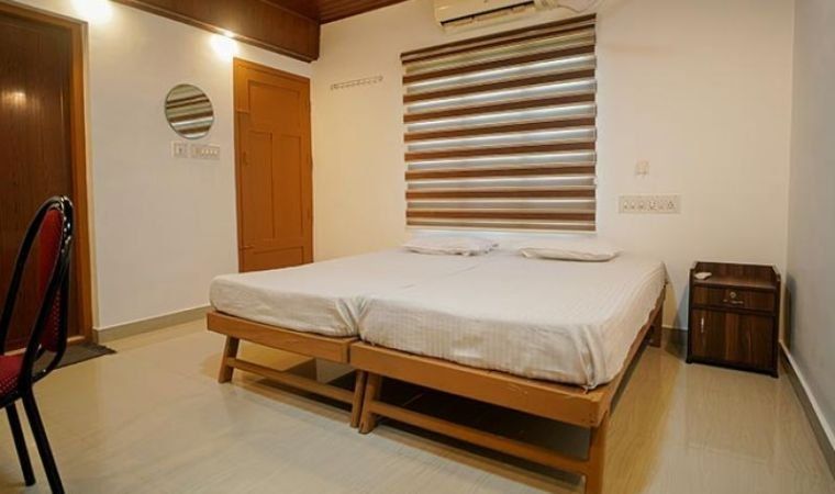 A Jungle Bird Resorts room