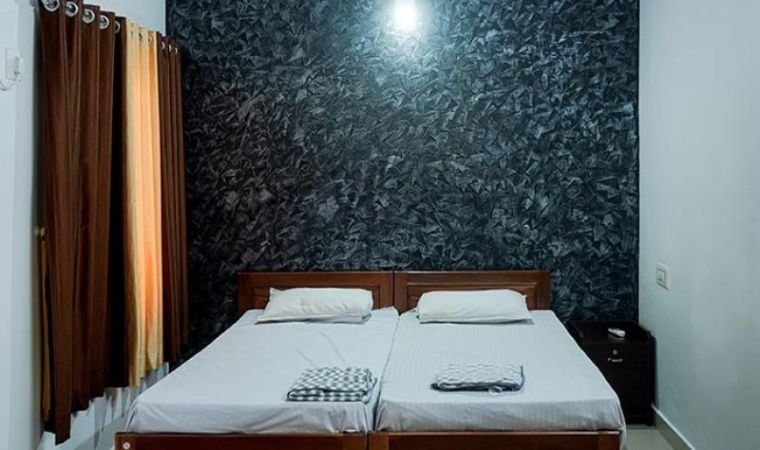 The Forest View Room